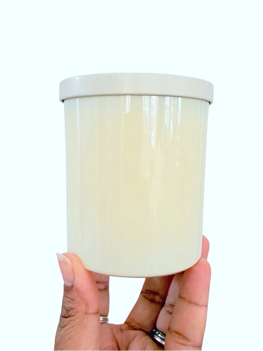 Leoben Company Jasmine Saffron Scented Candle - Cream West Coast Candle Co.
